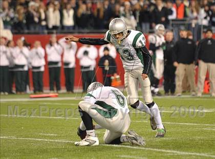 Thumbnail 1 in Duxbury vs. Gloucester (MIAA Division 2A East Final) photogallery.