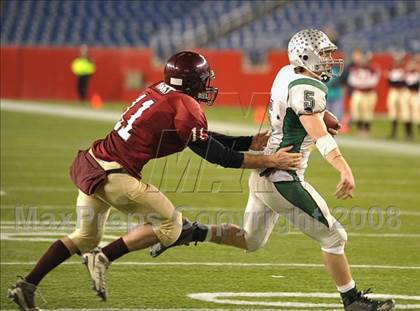 Thumbnail 1 in Duxbury vs. Gloucester (MIAA Division 2A East Final) photogallery.
