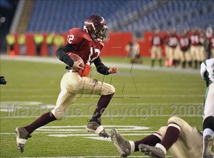 Thumbnail 3 in Duxbury vs. Gloucester (MIAA Division 2A East Final) photogallery.