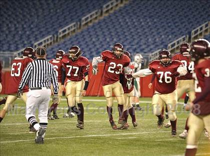 Thumbnail 2 in Duxbury vs. Gloucester (MIAA Division 2A East Final) photogallery.