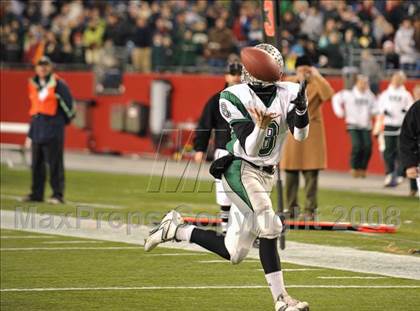 Thumbnail 1 in Duxbury vs. Gloucester (MIAA Division 2A East Final) photogallery.