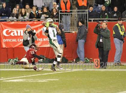 Thumbnail 2 in Duxbury vs. Gloucester (MIAA Division 2A East Final) photogallery.