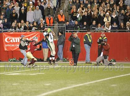 Thumbnail 1 in Duxbury vs. Gloucester (MIAA Division 2A East Final) photogallery.