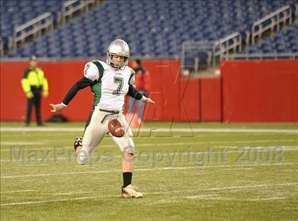 Thumbnail 1 in Duxbury vs. Gloucester (MIAA Division 2A East Final) photogallery.