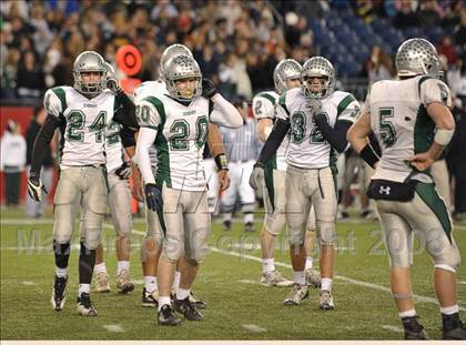 Thumbnail 2 in Duxbury vs. Gloucester (MIAA Division 2A East Final) photogallery.