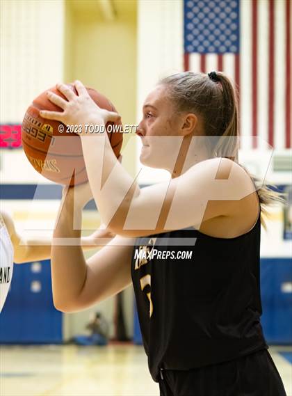 Thumbnail 2 in Honeoye Falls-Lima @ Sutherland photogallery.