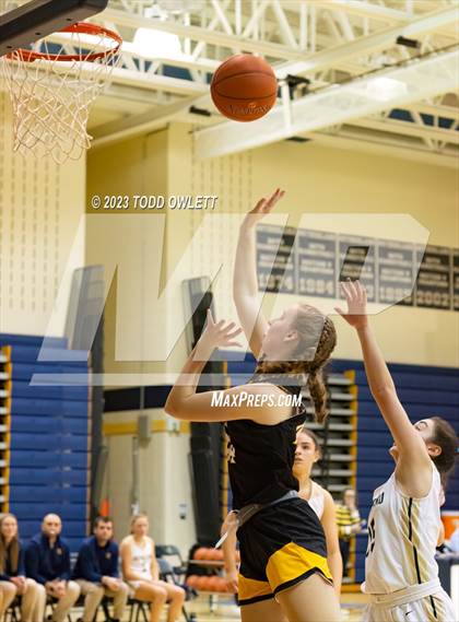 Thumbnail 2 in Honeoye Falls-Lima @ Sutherland photogallery.
