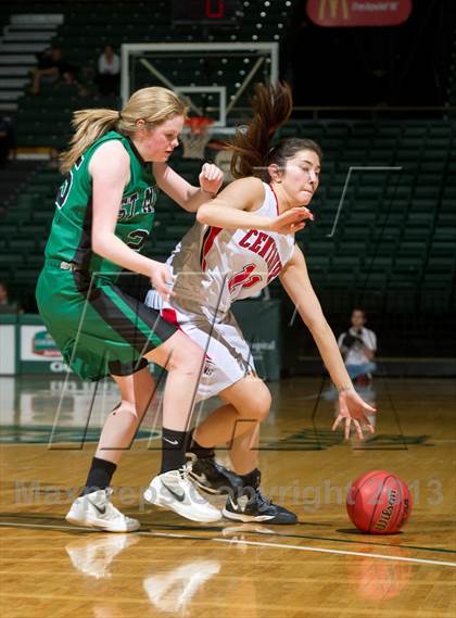 Thumbnail 3 in Centauri vs. St. Mary's (CHSAA 3A Final Four) photogallery.