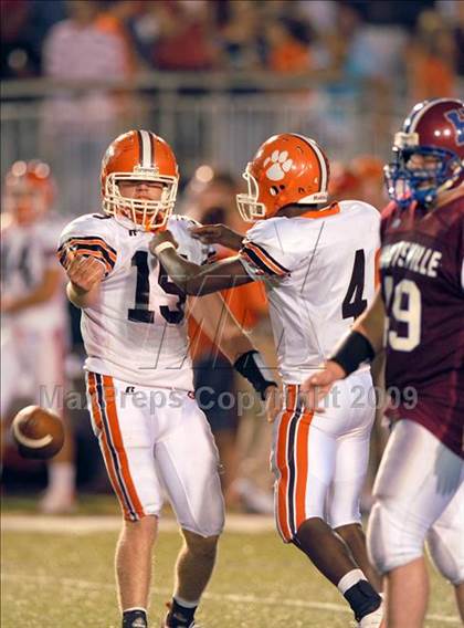 Thumbnail 3 in Grissom @ Huntsville photogallery.