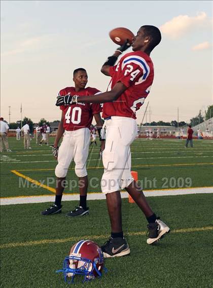 Thumbnail 3 in Grissom @ Huntsville photogallery.
