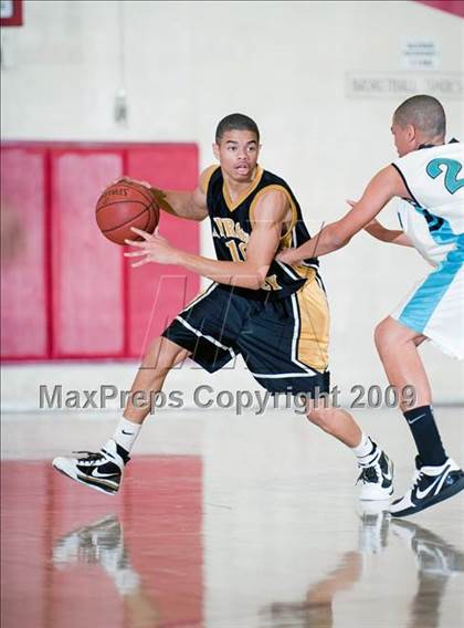 Thumbnail 1 in Arroyo Valley vs Canyon Springs (Rose City Round Ball Classic) photogallery.