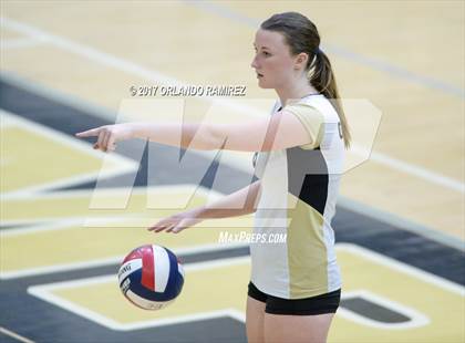 Thumbnail 1 in Montgomery @ Olympian photogallery.
