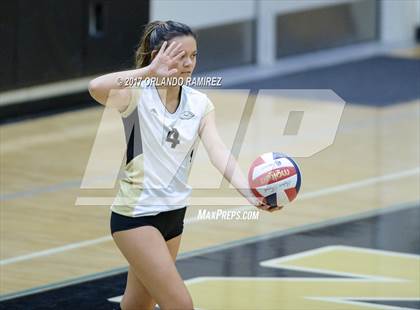 Thumbnail 1 in Montgomery @ Olympian photogallery.