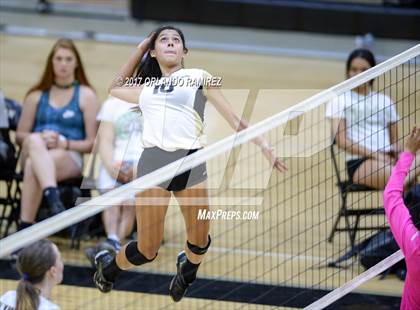 Thumbnail 1 in Montgomery @ Olympian photogallery.