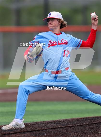 Thumbnail 2 in Grove City vs. St. Ignatius photogallery.