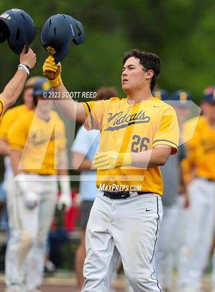 Thumbnail 3 in Grove City vs. St. Ignatius photogallery.