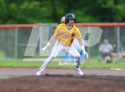 Thumbnail 2 in Grove City vs. St. Ignatius photogallery.