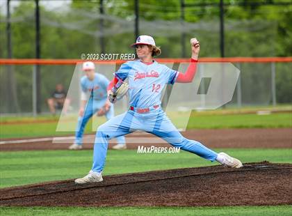 Thumbnail 3 in Grove City vs. St. Ignatius photogallery.