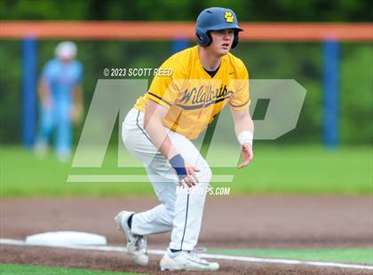 Thumbnail 1 in Grove City vs. St. Ignatius photogallery.