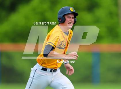 Thumbnail 1 in Grove City vs. St. Ignatius photogallery.