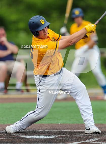 Thumbnail 1 in Grove City vs. St. Ignatius photogallery.