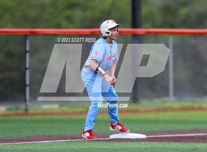 Thumbnail 2 in Grove City vs. St. Ignatius photogallery.