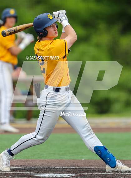 Thumbnail 3 in Grove City vs. St. Ignatius photogallery.