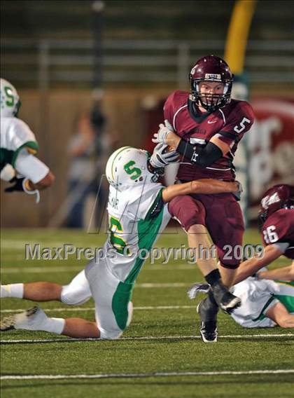 Thumbnail 2 in Sherman vs. Smith (Texas 4A D1 Region II Bi-District Playoffs) photogallery.