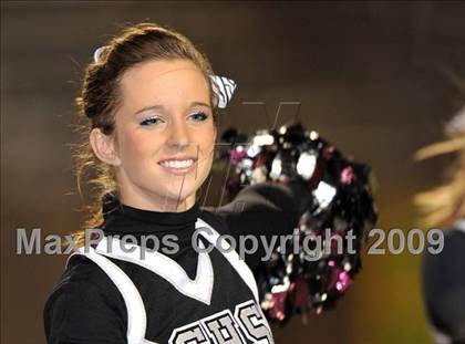 Thumbnail 2 in Sherman vs. Smith (Texas 4A D1 Region II Bi-District Playoffs) photogallery.