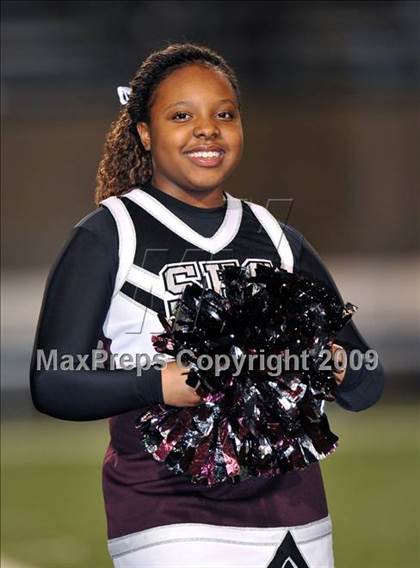 Thumbnail 3 in Sherman vs. Smith (Texas 4A D1 Region II Bi-District Playoffs) photogallery.