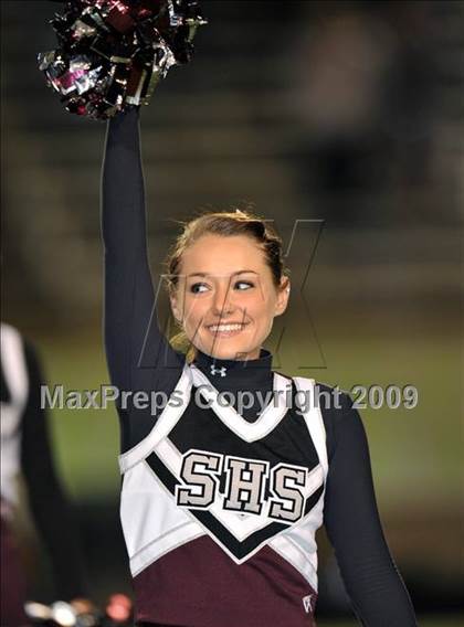 Thumbnail 1 in Sherman vs. Smith (Texas 4A D1 Region II Bi-District Playoffs) photogallery.