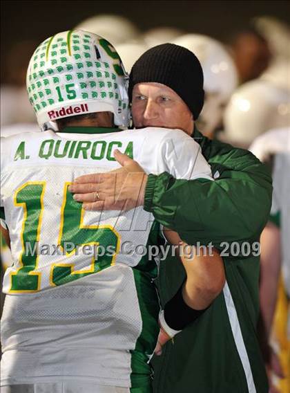Thumbnail 1 in Sherman vs. Smith (Texas 4A D1 Region II Bi-District Playoffs) photogallery.