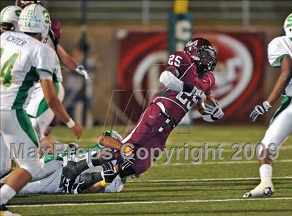 Thumbnail 3 in Sherman vs. Smith (Texas 4A D1 Region II Bi-District Playoffs) photogallery.