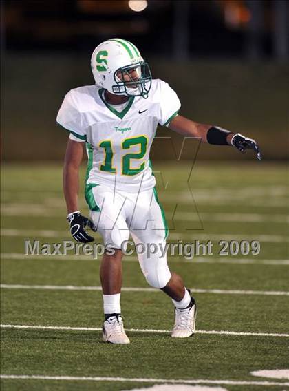Thumbnail 2 in Sherman vs. Smith (Texas 4A D1 Region II Bi-District Playoffs) photogallery.
