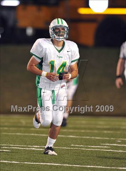 Thumbnail 3 in Sherman vs. Smith (Texas 4A D1 Region II Bi-District Playoffs) photogallery.