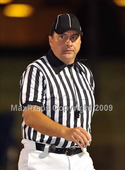 Thumbnail 1 in Sherman vs. Smith (Texas 4A D1 Region II Bi-District Playoffs) photogallery.