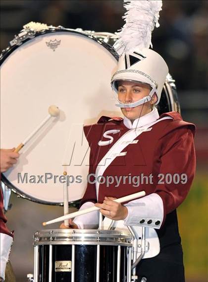 Thumbnail 1 in Sherman vs. Smith (Texas 4A D1 Region II Bi-District Playoffs) photogallery.