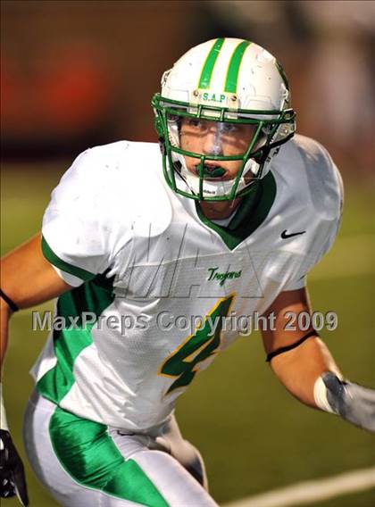 Thumbnail 1 in Sherman vs. Smith (Texas 4A D1 Region II Bi-District Playoffs) photogallery.