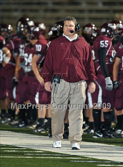 Thumbnail 3 in Sherman vs. Smith (Texas 4A D1 Region II Bi-District Playoffs) photogallery.