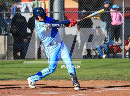 Thumbnail 2 in Montebello vs La Canada photogallery.