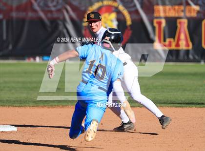 Thumbnail 3 in Montebello vs La Canada photogallery.