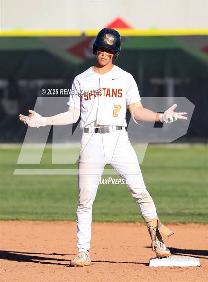 Thumbnail 1 in Montebello vs La Canada photogallery.