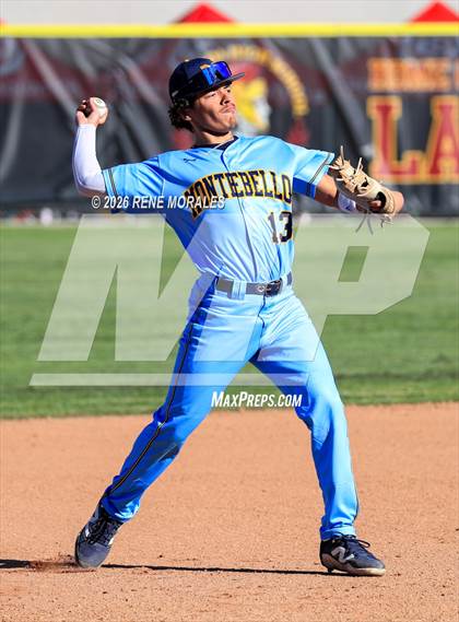 Thumbnail 1 in Montebello vs La Canada photogallery.