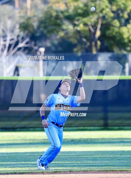 Thumbnail 2 in Montebello vs La Canada photogallery.