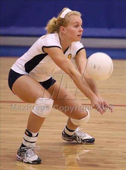 Thumbnail 3 in Stony Point vs. Poth (Rebel Bash) photogallery.