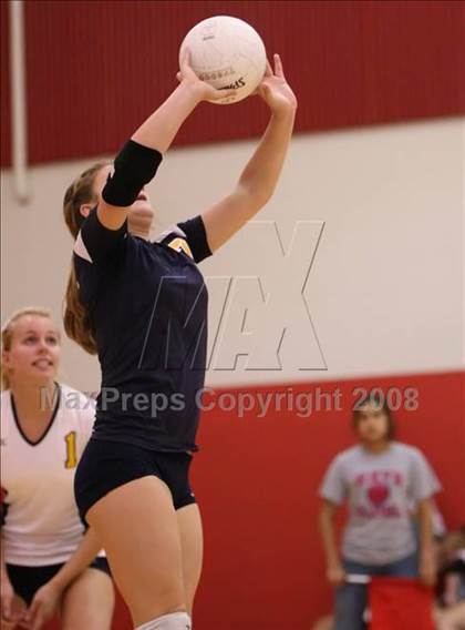 Thumbnail 2 in Stony Point vs. Poth (Rebel Bash) photogallery.