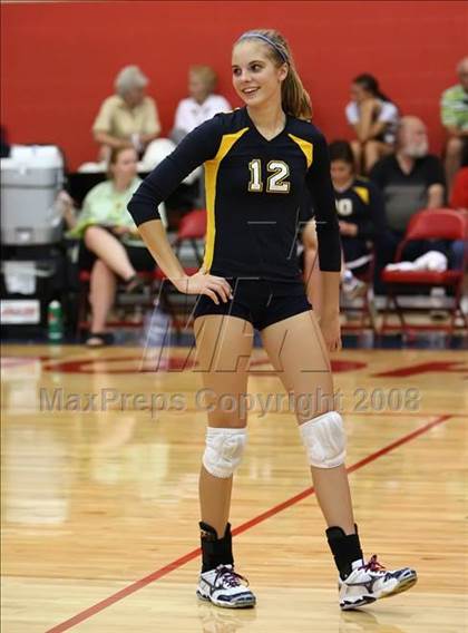 Thumbnail 2 in Stony Point vs. Poth (Rebel Bash) photogallery.