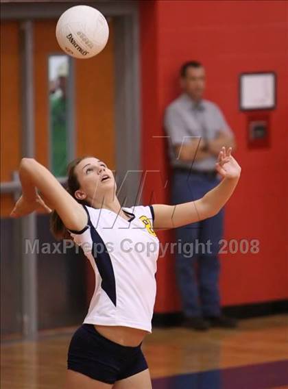 Thumbnail 2 in Stony Point vs. Poth (Rebel Bash) photogallery.