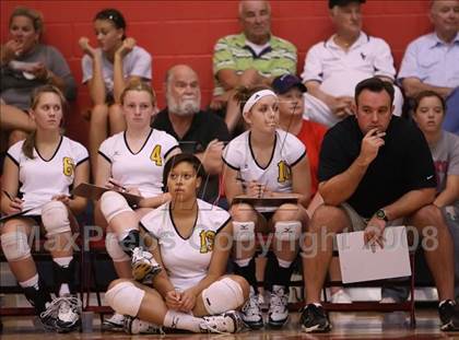 Thumbnail 3 in Stony Point vs. Poth (Rebel Bash) photogallery.