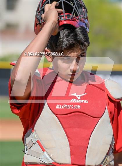 Thumbnail 2 in Arbor View vs. Marist (Coach Bob National Invitational) photogallery.